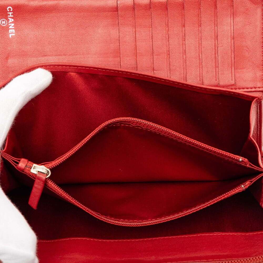 CHANEL Red Leather Logo Wallet - Picture 6 of 8